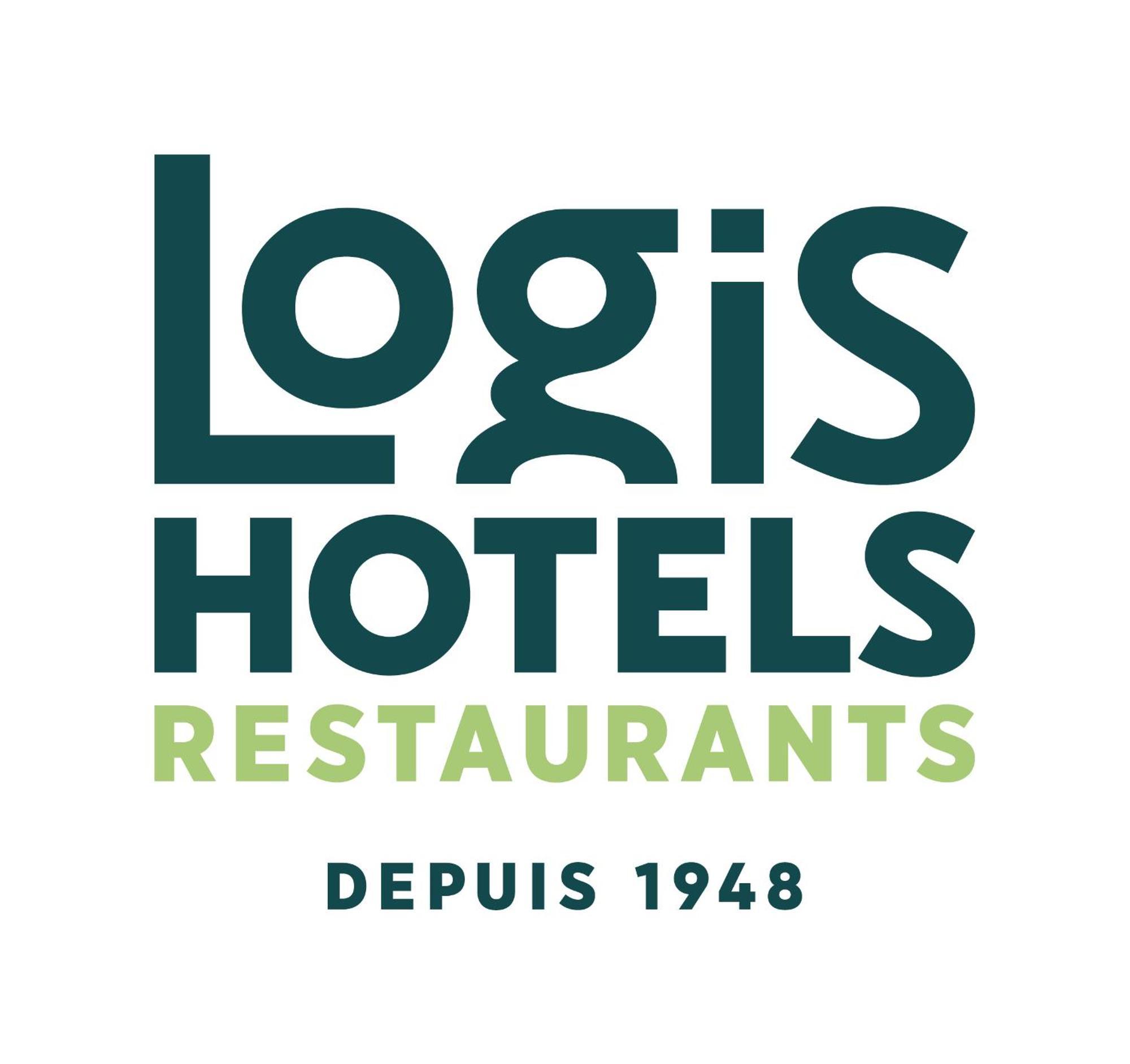 Bourg-dʼOueil Hotel - Restaurant - Bar - Le Sapin Fleuri מראה חיצוני תמונה
